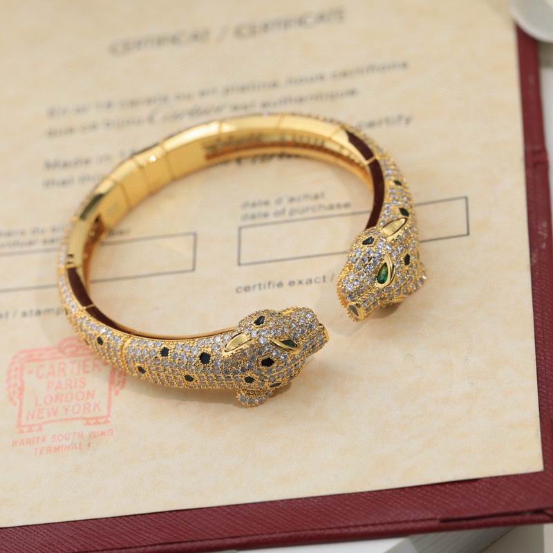 Cartier Bracelet ID:20261020-90